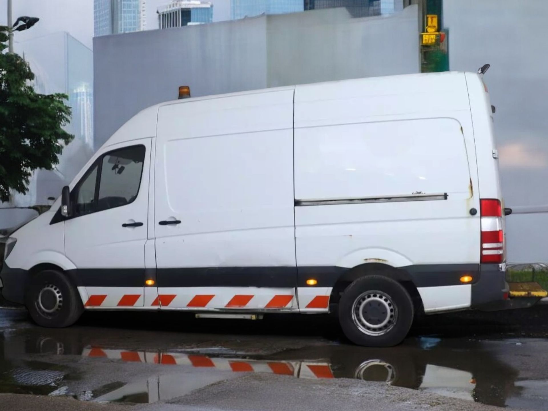 2014 MERCEDES-BENZ SPRINTER 313 CDI MWB PANEL VAN – EX-GASBOARD, 1 OWNER - Image 4 of 13