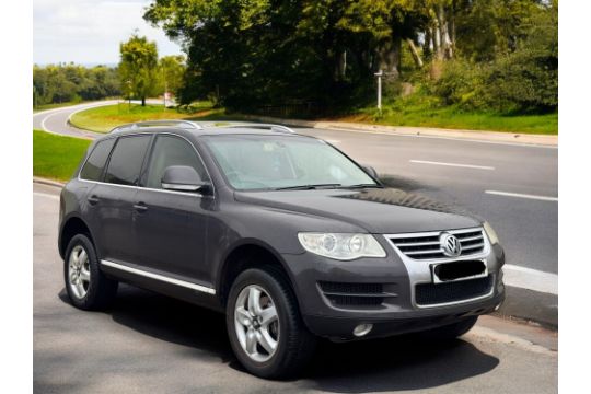 2009 VOLKSWAGEN TOUAREG SE TDI V6 225 AUTOMATIC >>--NO VAT ON HAMMER--<< - Image 9 of 19