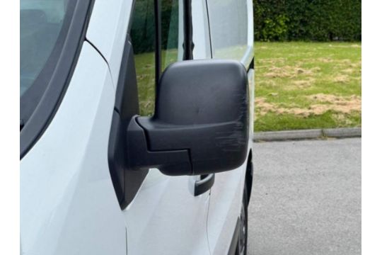 2015 VAUXHALL VIVARO 2900 CDTI ECOFLEX L1 H1 PANEL VAN >>--NO VAT ON HAMMER--<< - Image 13 of 19