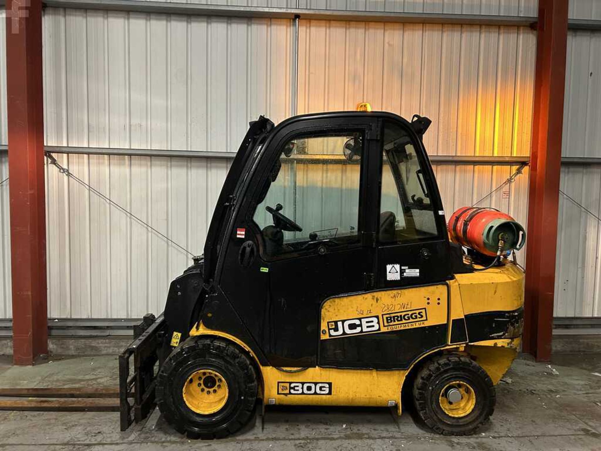 2017 JCB TLT30G FIXED TELEHANDLER