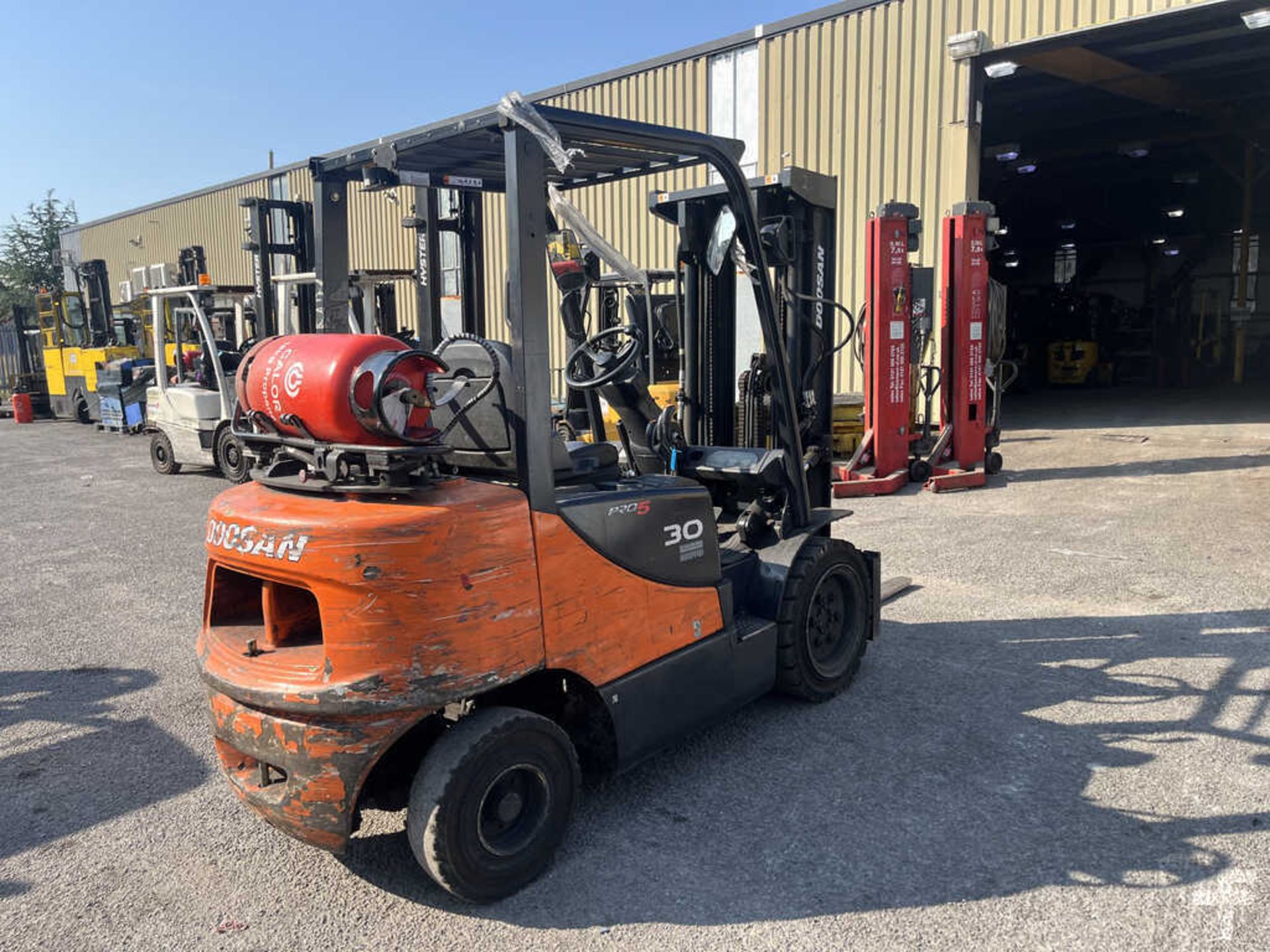 DOOSAN G30E-5 LPG FORKLIFT - YEAR 2013 - Image 4 of 4