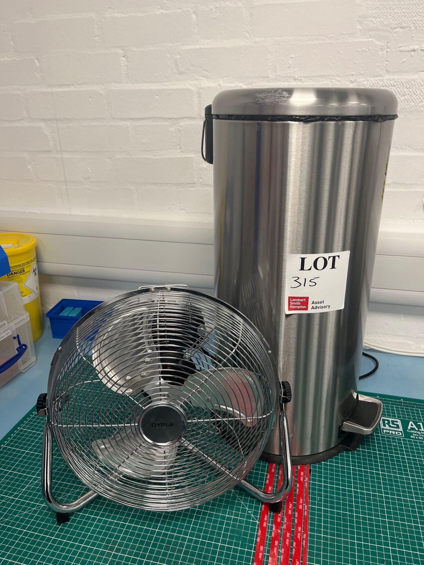 Stainless steel bin and Oypla desk fan