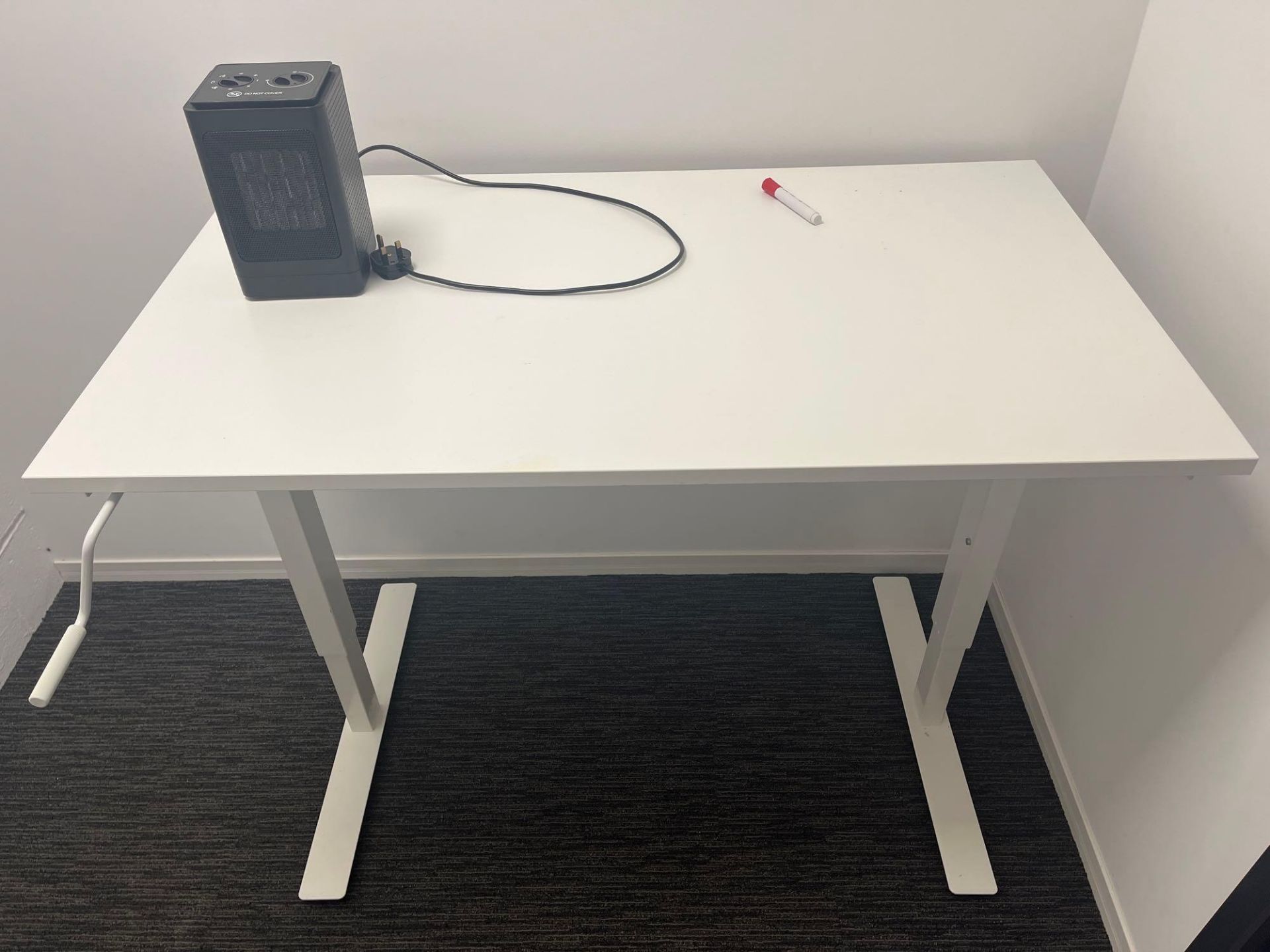 Contents of room comprising white height adjustable desk (approximately 120cm L x 70cm W), metal sto