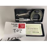 Mitutoyo 0-25mm 0.01mm micrometer