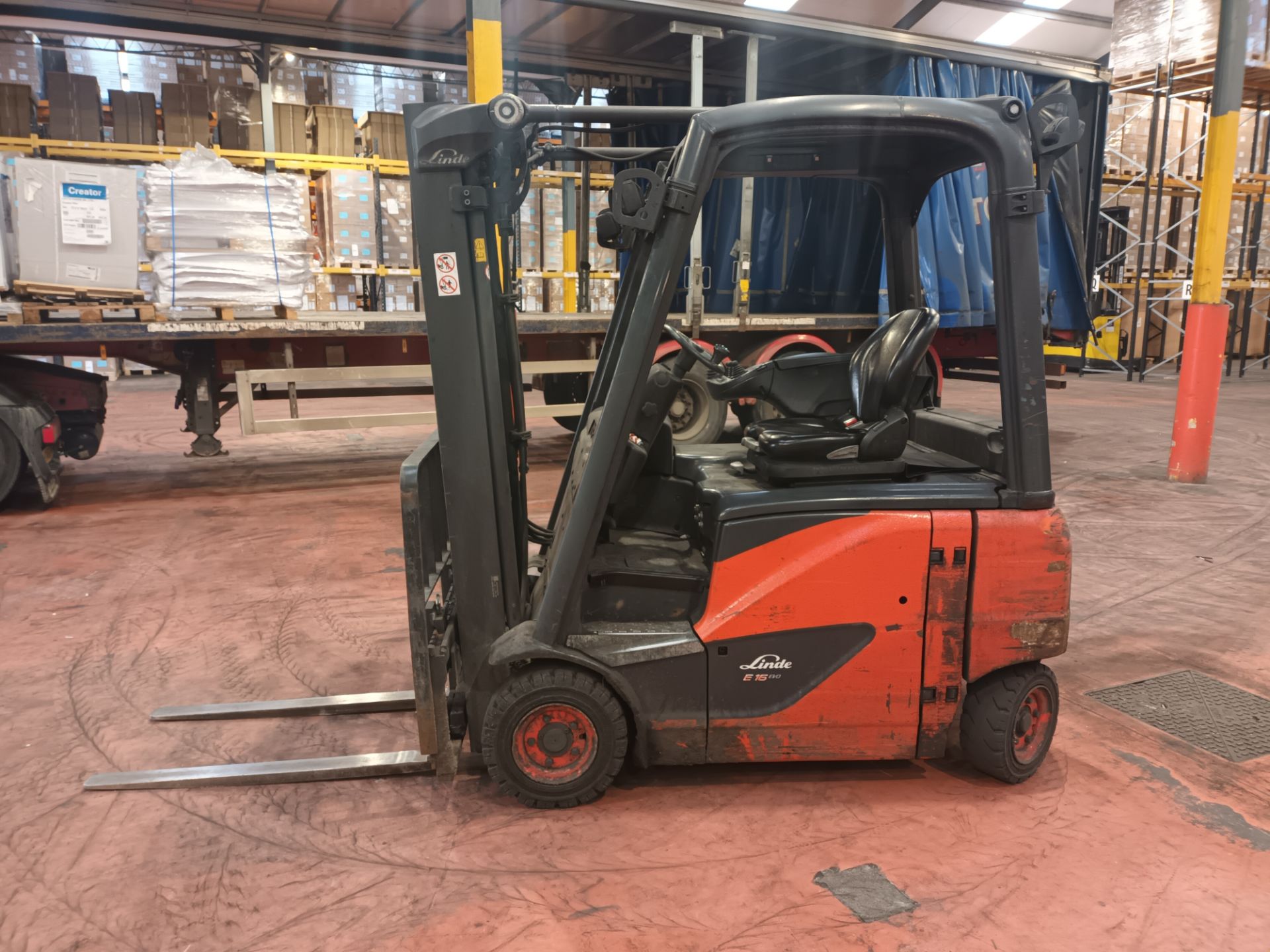 Linde E16 Evo Duplex battery powered forklift truck