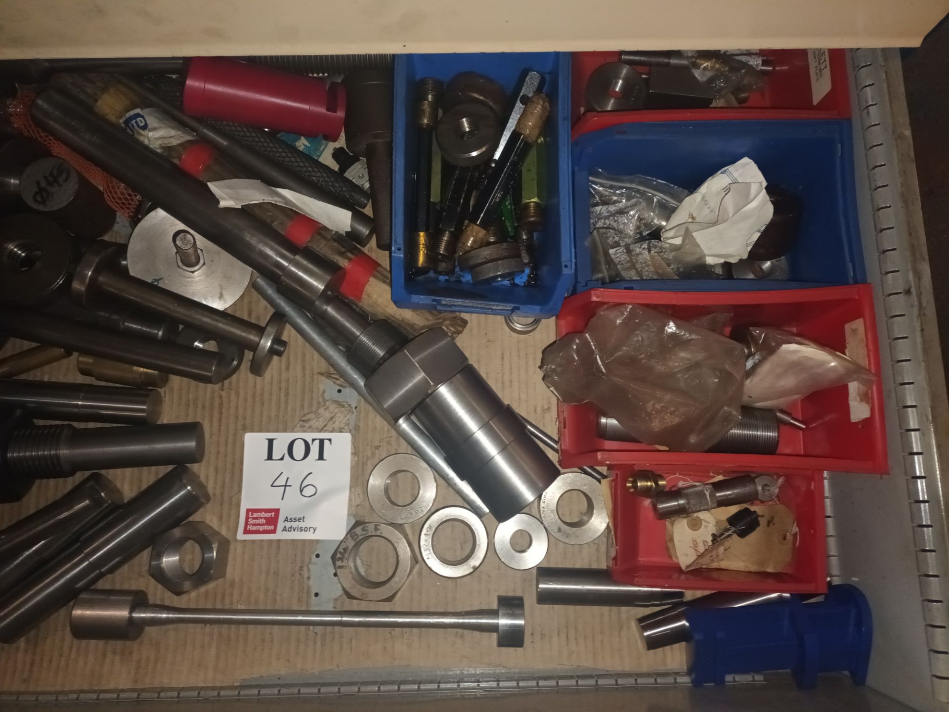 Contents of shelf comprising a quantity of various tooling (as lotted) - Image 3 of 4