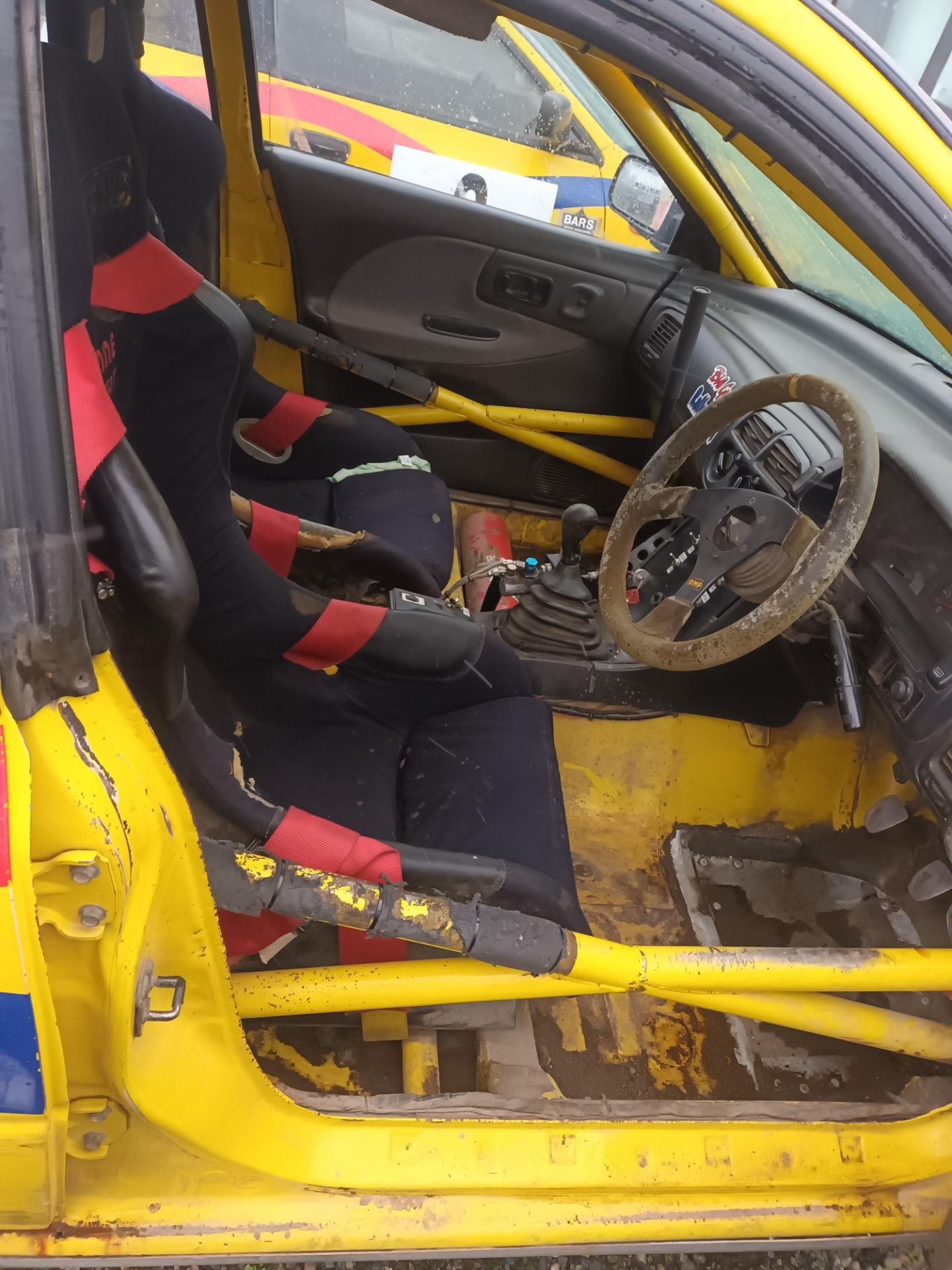 Subaru WRX Rally Modified car with fitted roll cage - Image 14 of 17