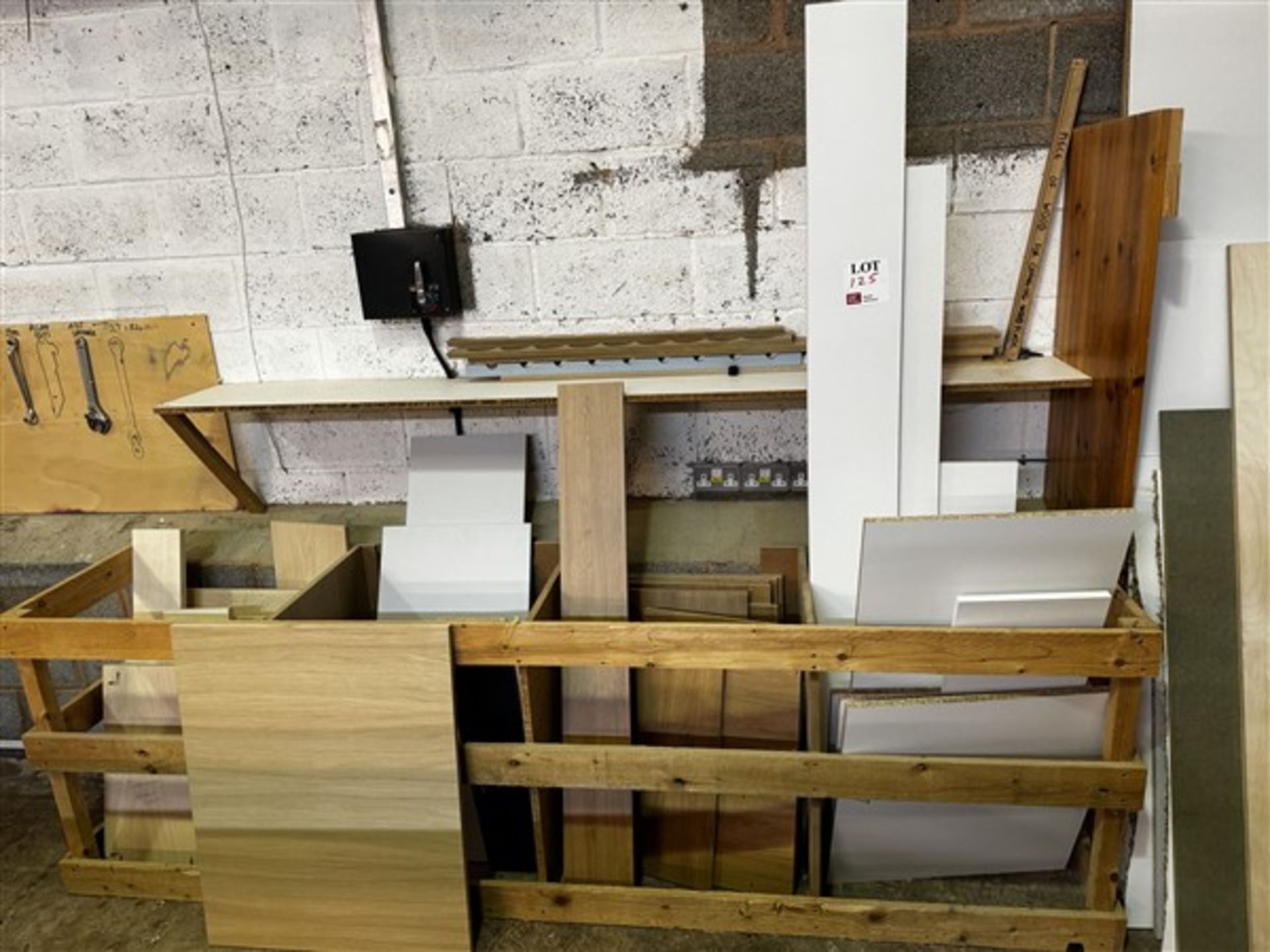 Quantity of assorted sized off cut MDF, chipboard and ply