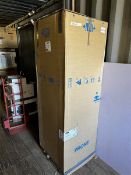 Neff combined refrigerator/freezer, model K16873FEOG (Please note, this lot must be removed before