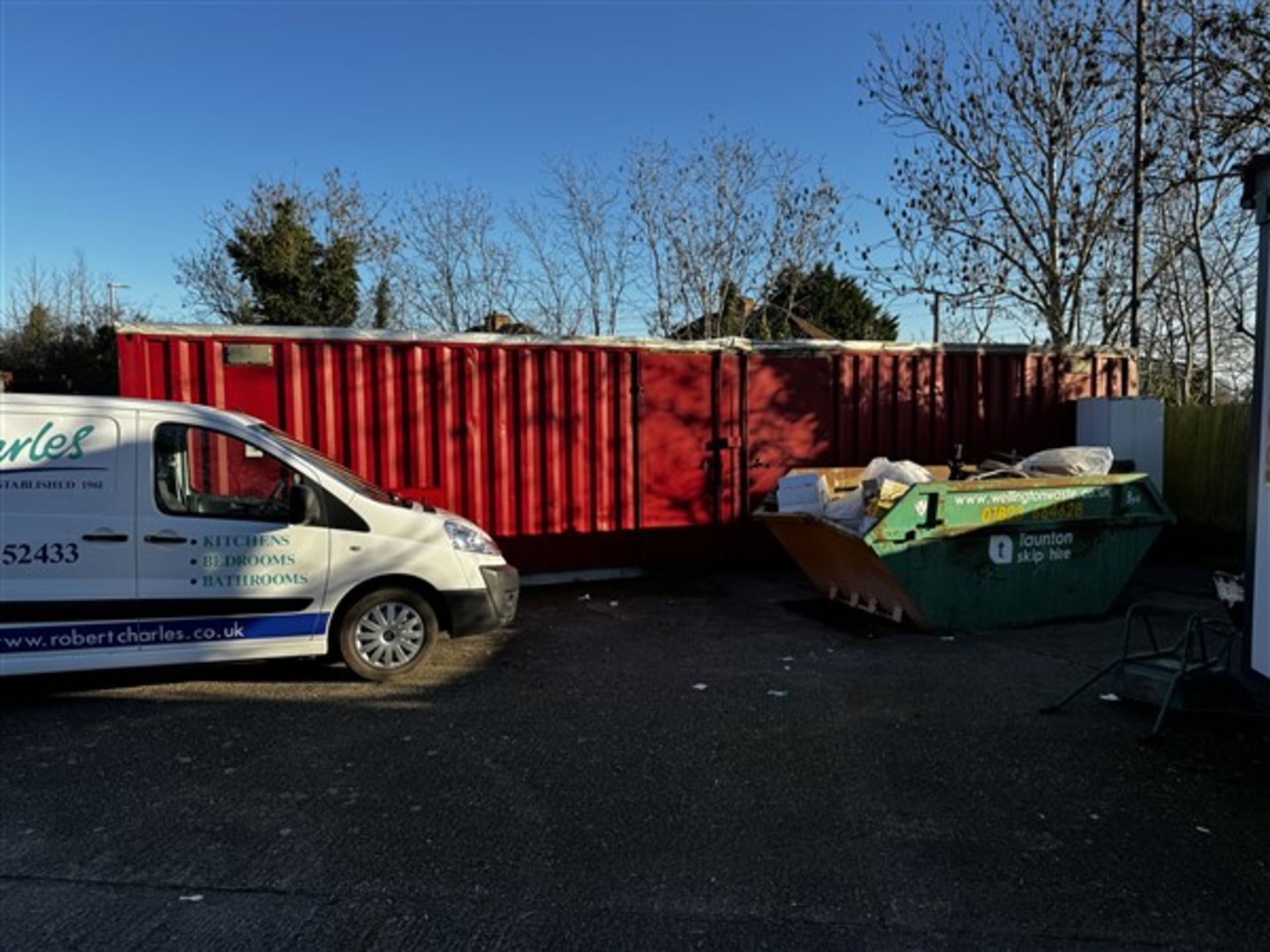 40ft container (Excluding all contents) (Please note: A work Method Statement and Risk Assessment - Image 3 of 11