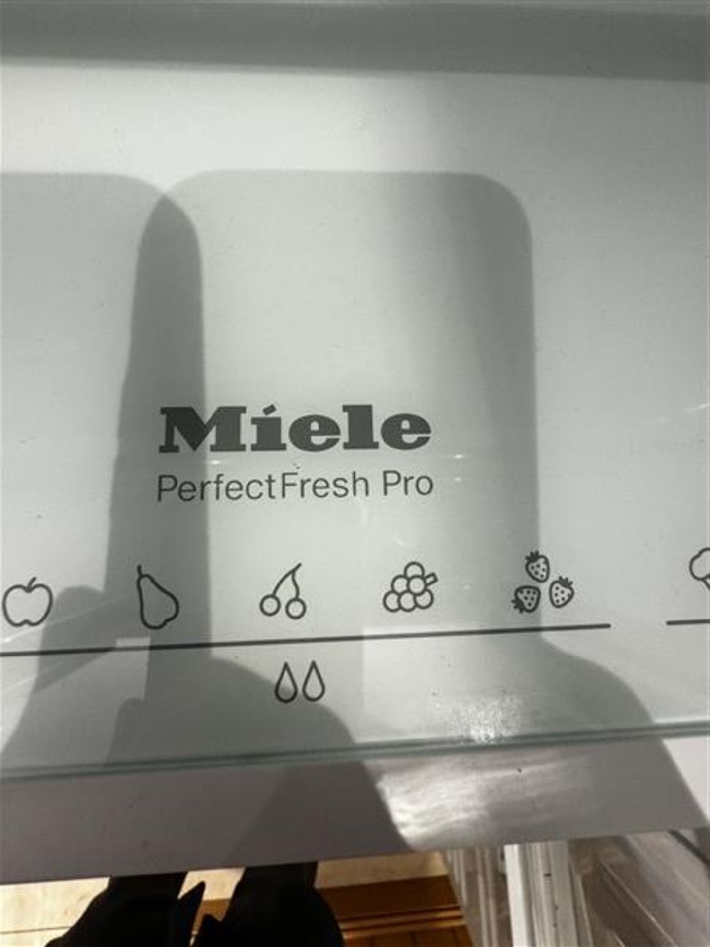 Miele Perfect Fresh Pro fridge freezer, with associated cornice and plynth, overall dimensions - Image 4 of 5