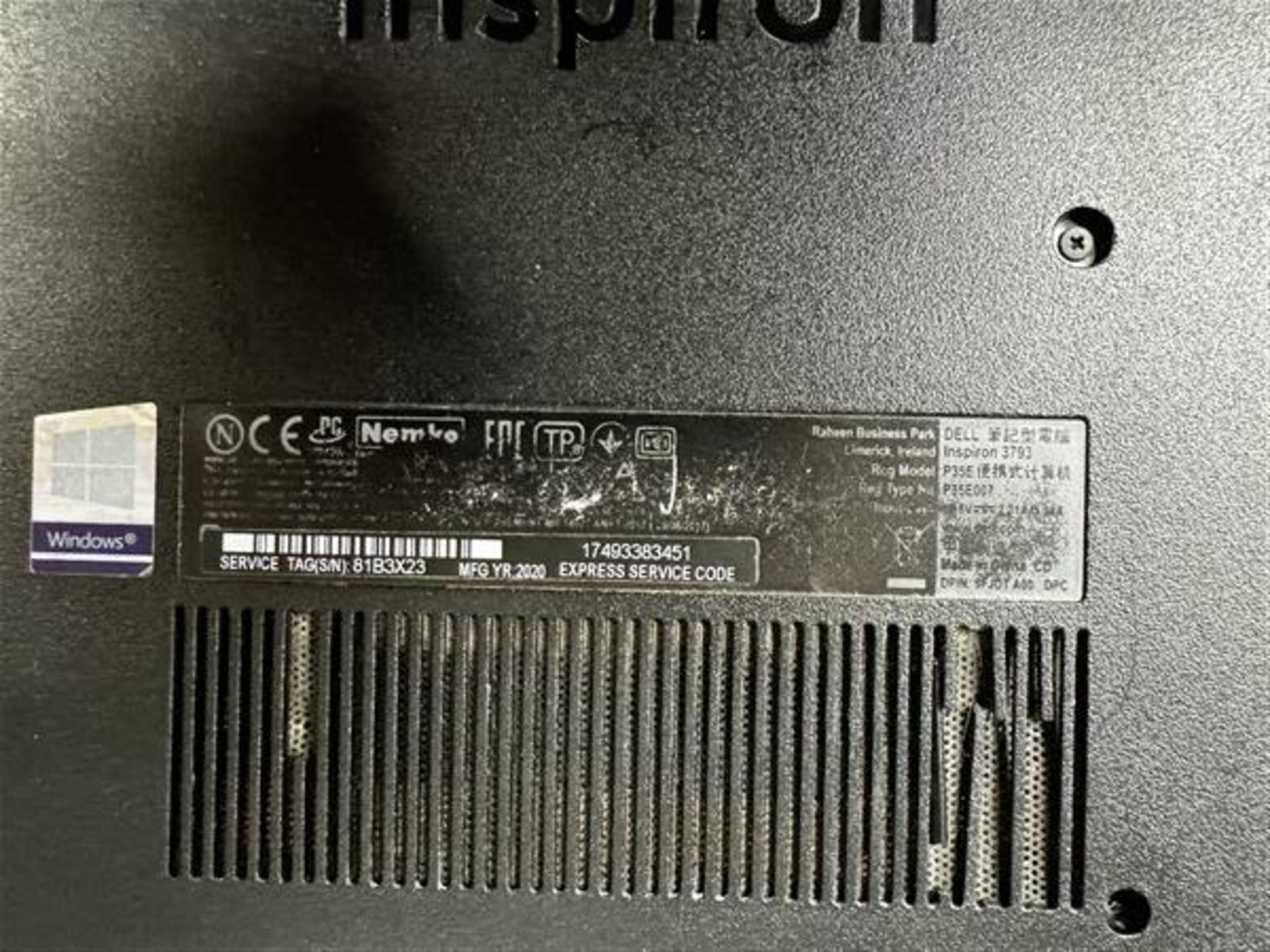 Dell Inspiration 3793 laptop with charger - Image 2 of 3