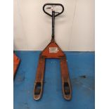 Lansing Linde manual pallet truck