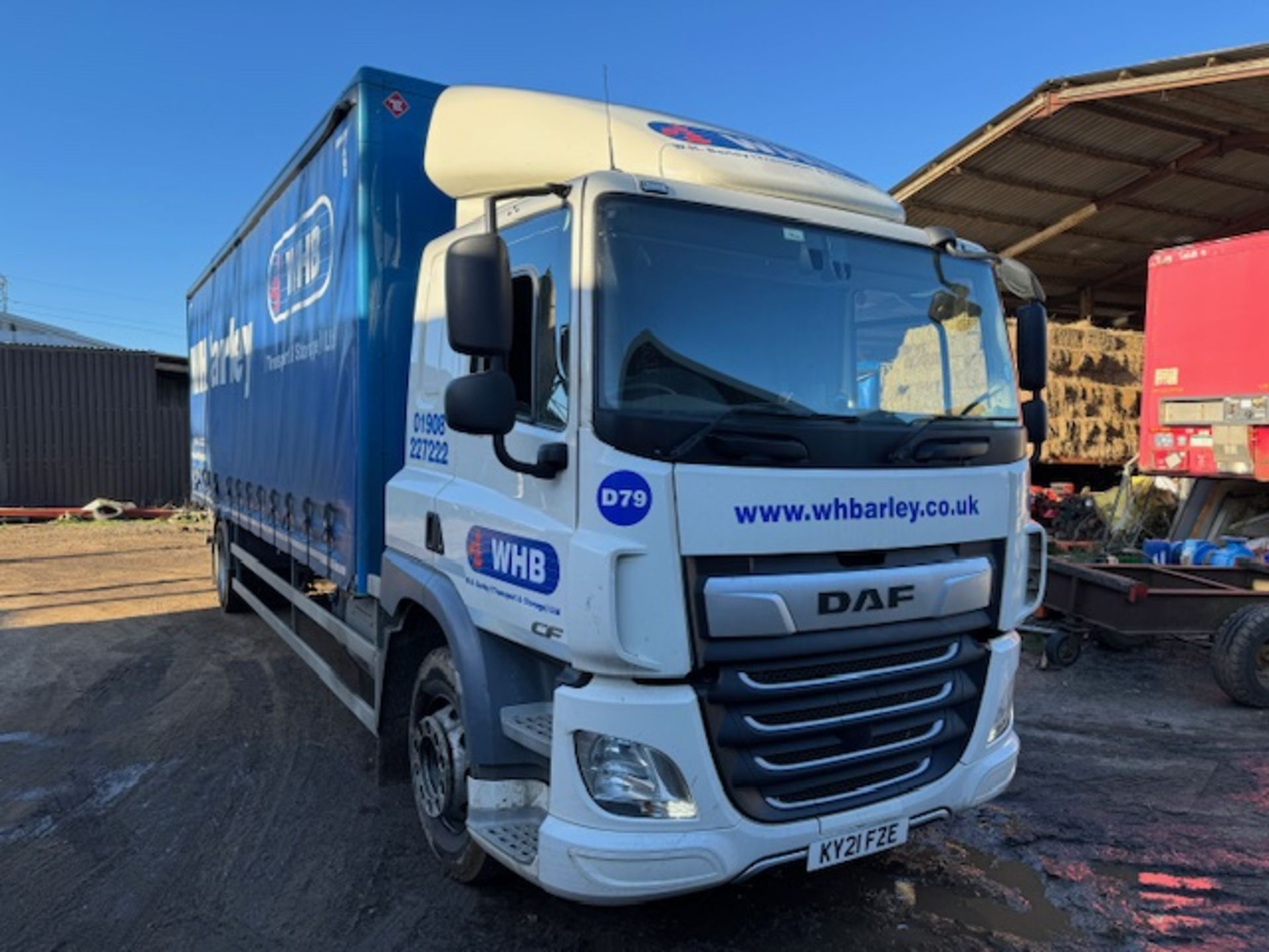 DAF euro 6 18T curtainside lorry with foldaway tail lift