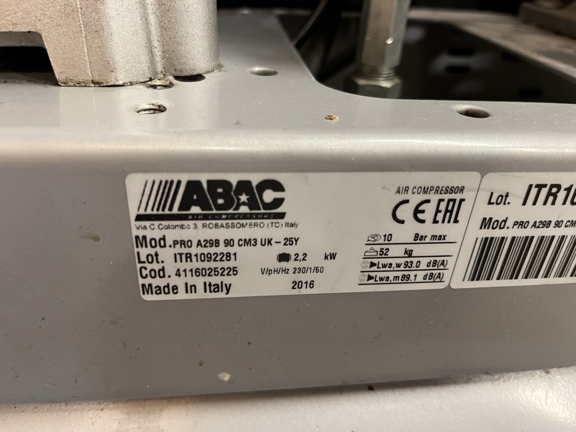 ABAC Pro A29B90CM3UK Receiver mounted mobile compressor 2016 - Image 2 of 3