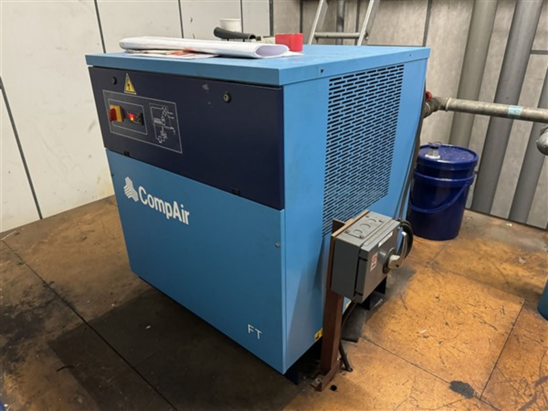 Compair L45RS compressor with Delcos XL control Year: 2021 S/N: A34905561 Hours: 9688 (01/02/24) - Image 8 of 13