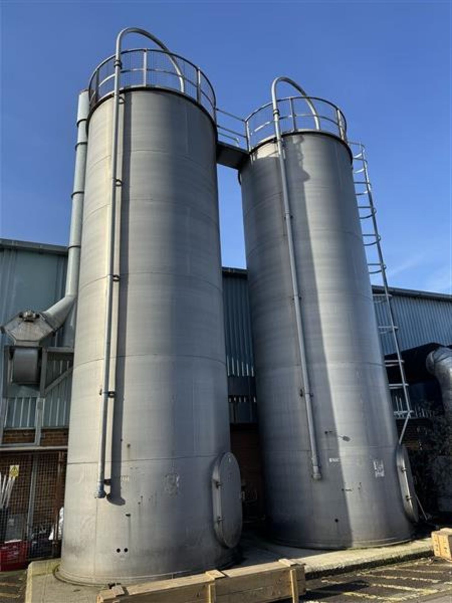 x2 Aluminium single skin 25 ton capacity vertical silos, with weigh scales and ICP A work Method - Image 2 of 7