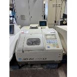 Nidek 3D-Fit patternless edger, model LE-7070 SX (Please note, this LOT is sold as spares)