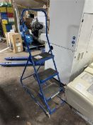 Blue metal 3 step wheel framed ladder