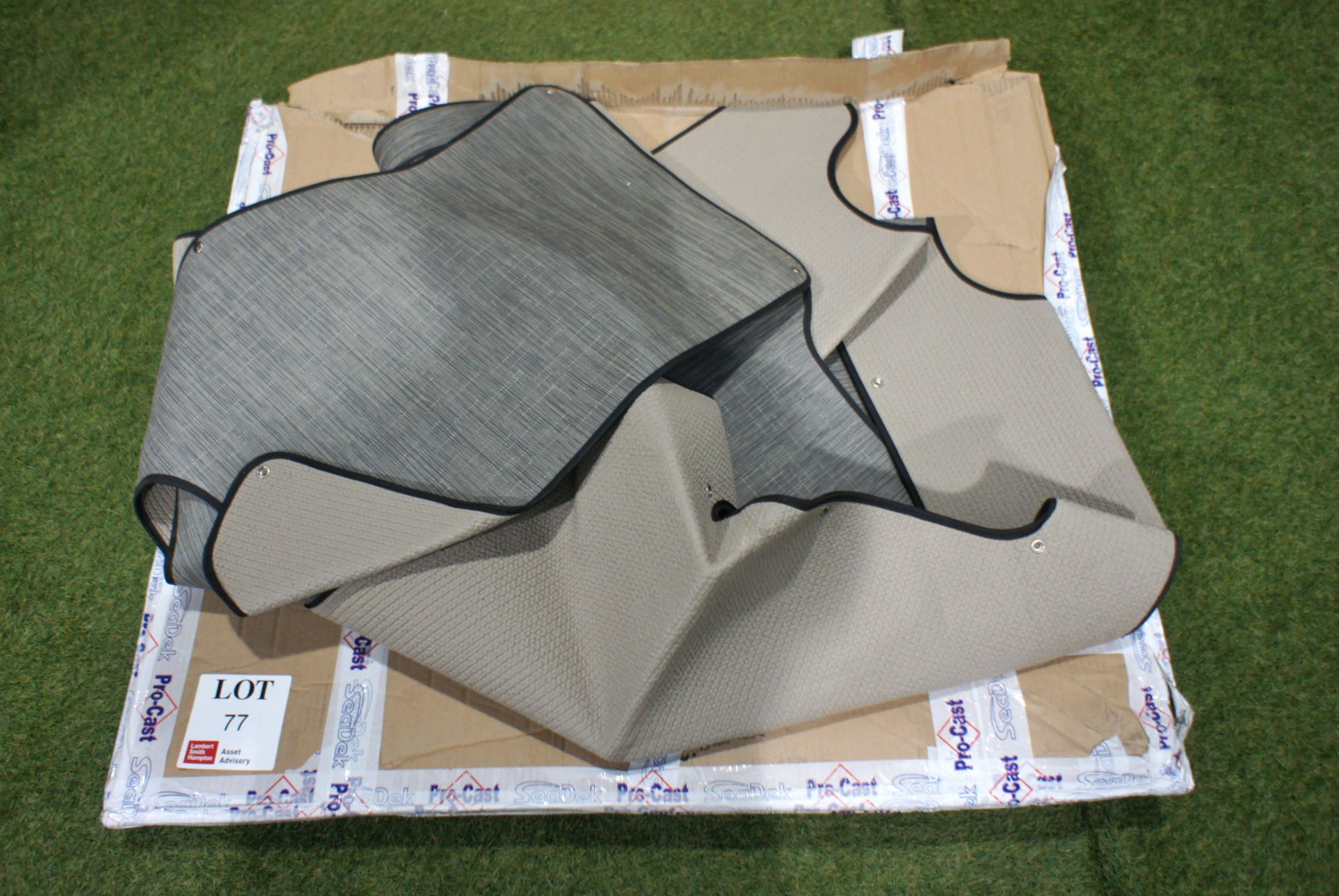 Scarab 255 popper mats - Image 3 of 4
