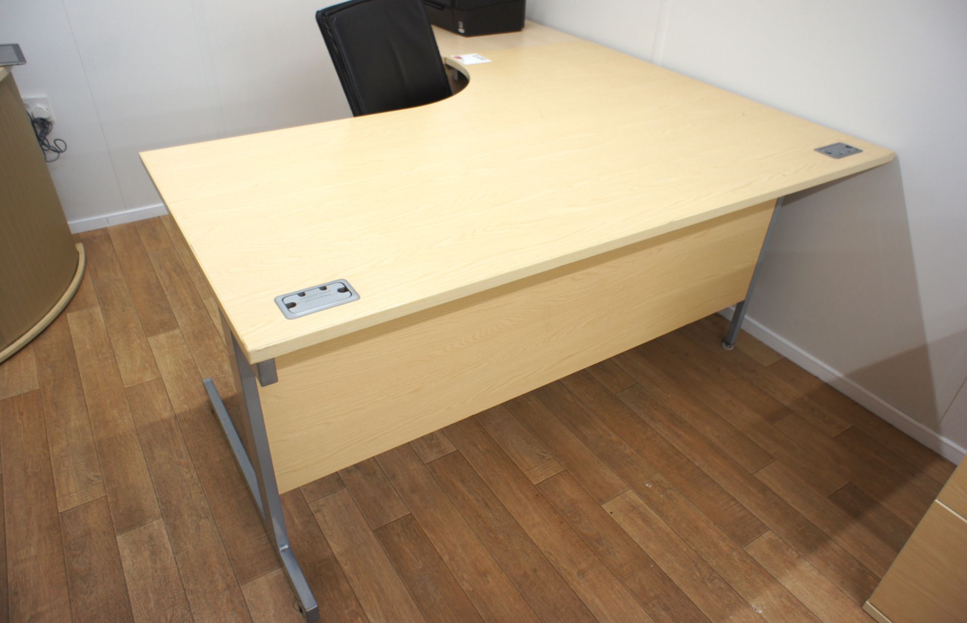 Light oak effect radius desk