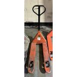 Pallet truck