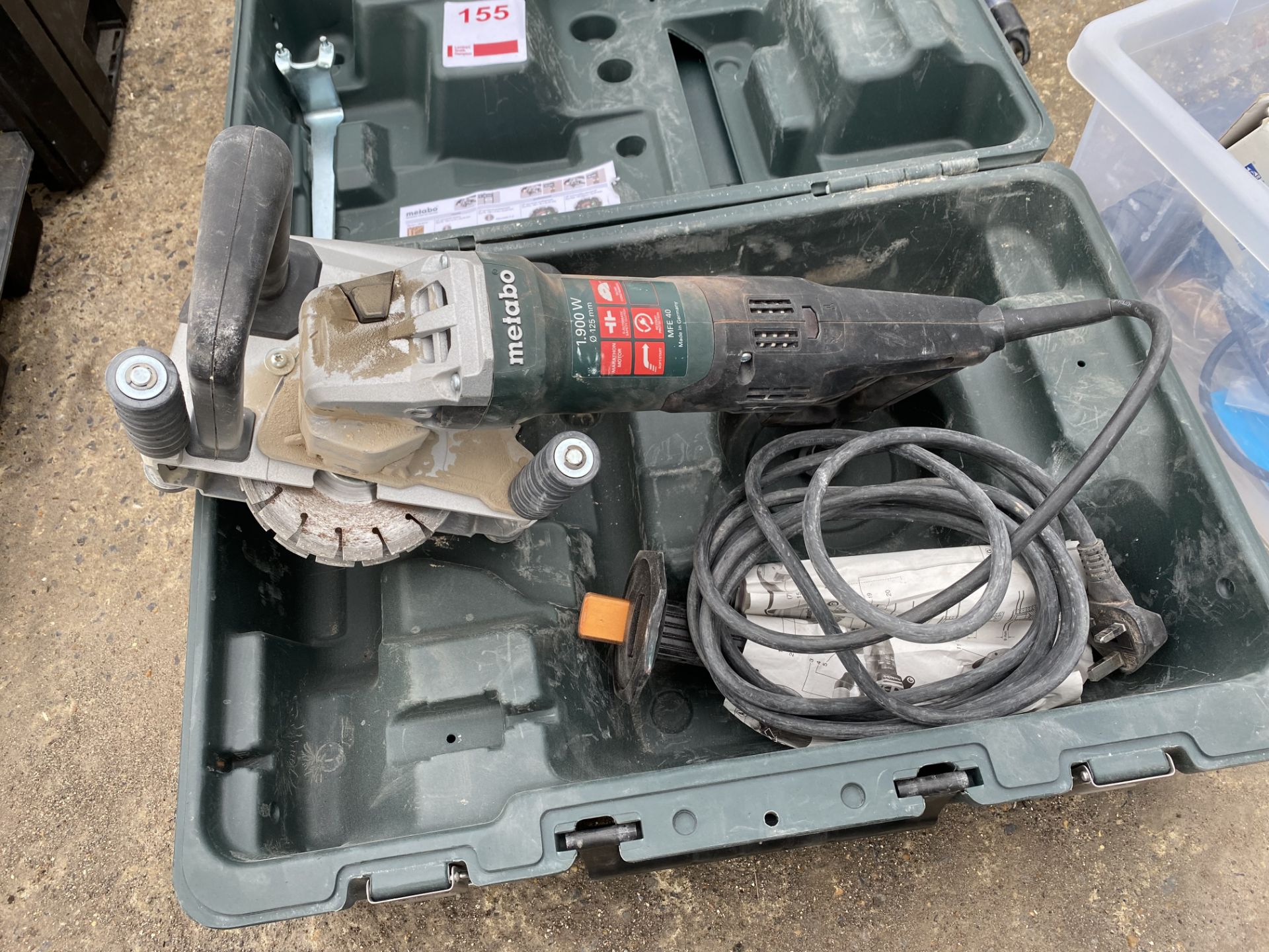 Metabo 1.900w Wall Chaser - Image 2 of 4