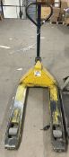 Pallet truck