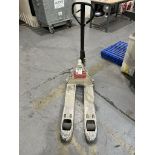 Pallet truck