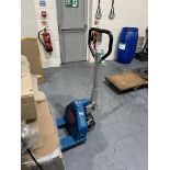 Pallet truck