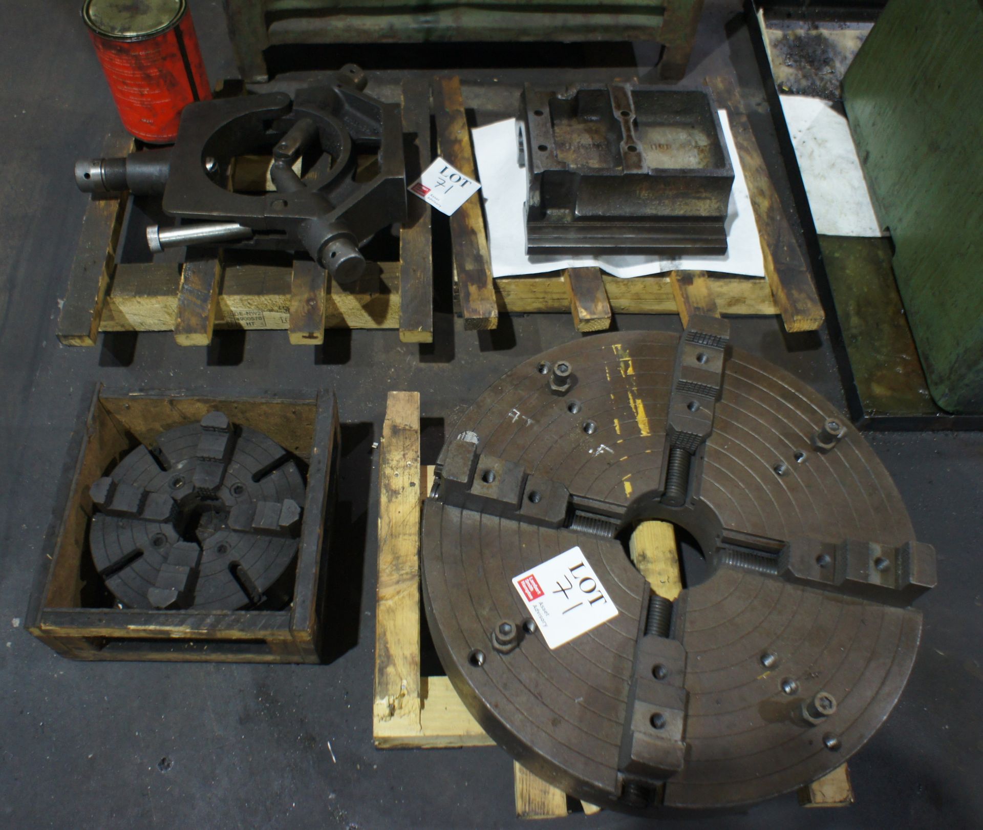 Colchester centre lathe with 3-jaw chuck - Image 6 of 8