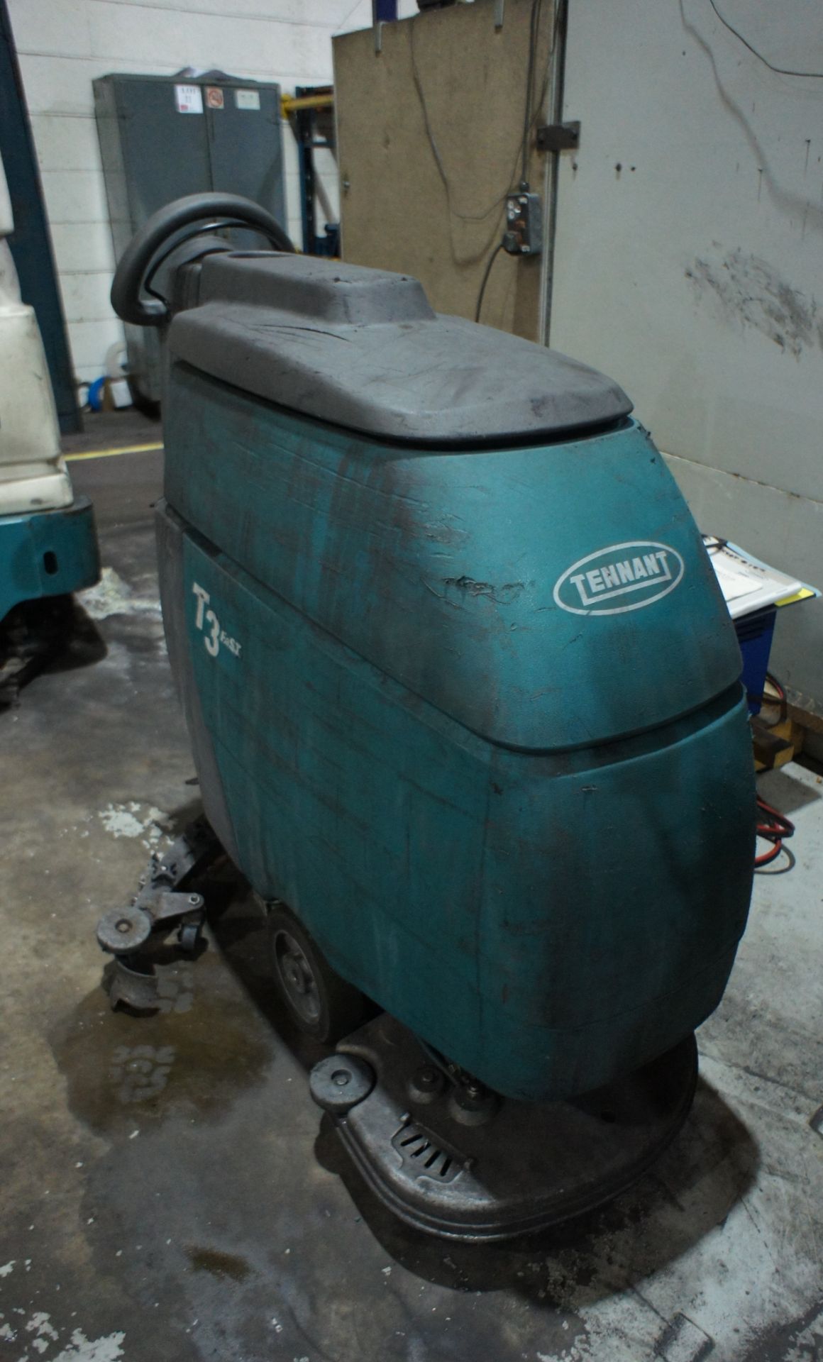 Tennant T3 Fast pedestrian scrubber dryer - Image 2 of 7