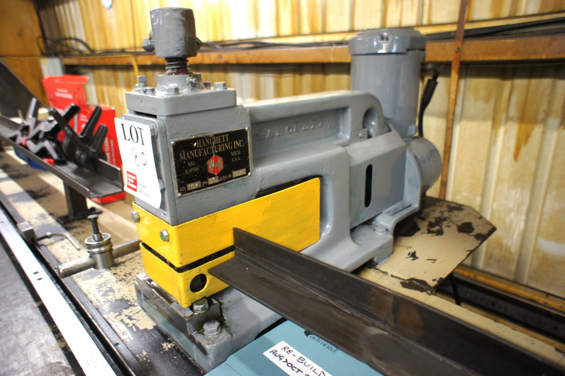 Perforation and anvil blade line comprising deoiler on fabricated table, Evolution chop-off saw - Image 6 of 9