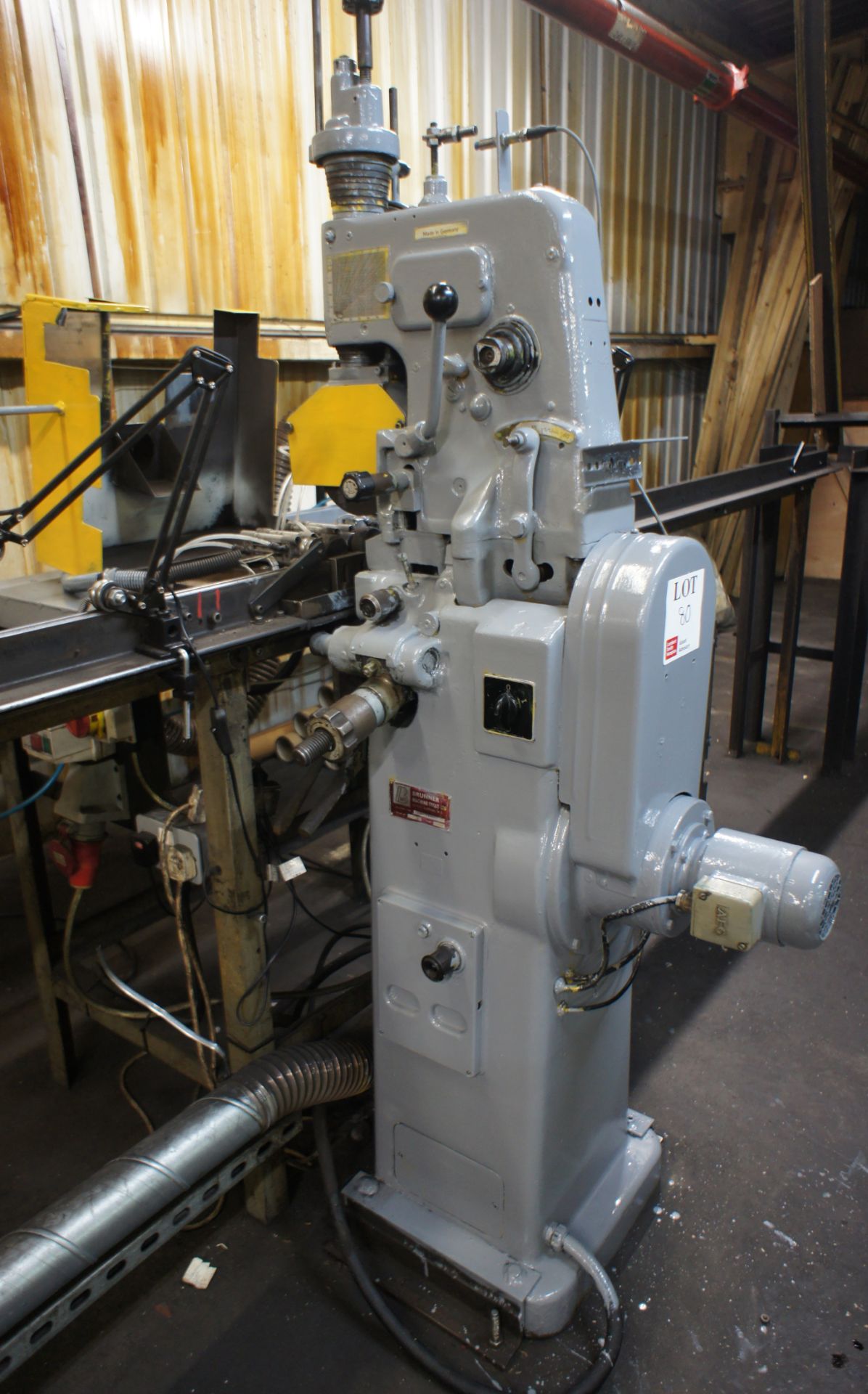 Perforation and anvil blade line comprising deoiler on fabricated table, Evolution chop-off saw - Image 4 of 9