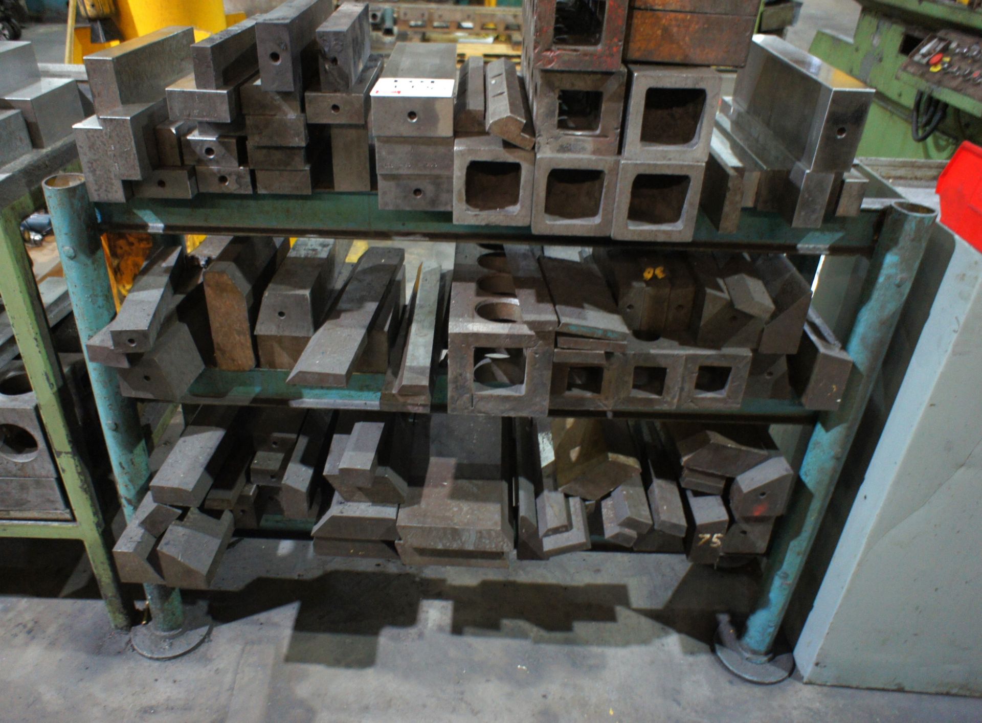 Quantity of various precision clamping blocks