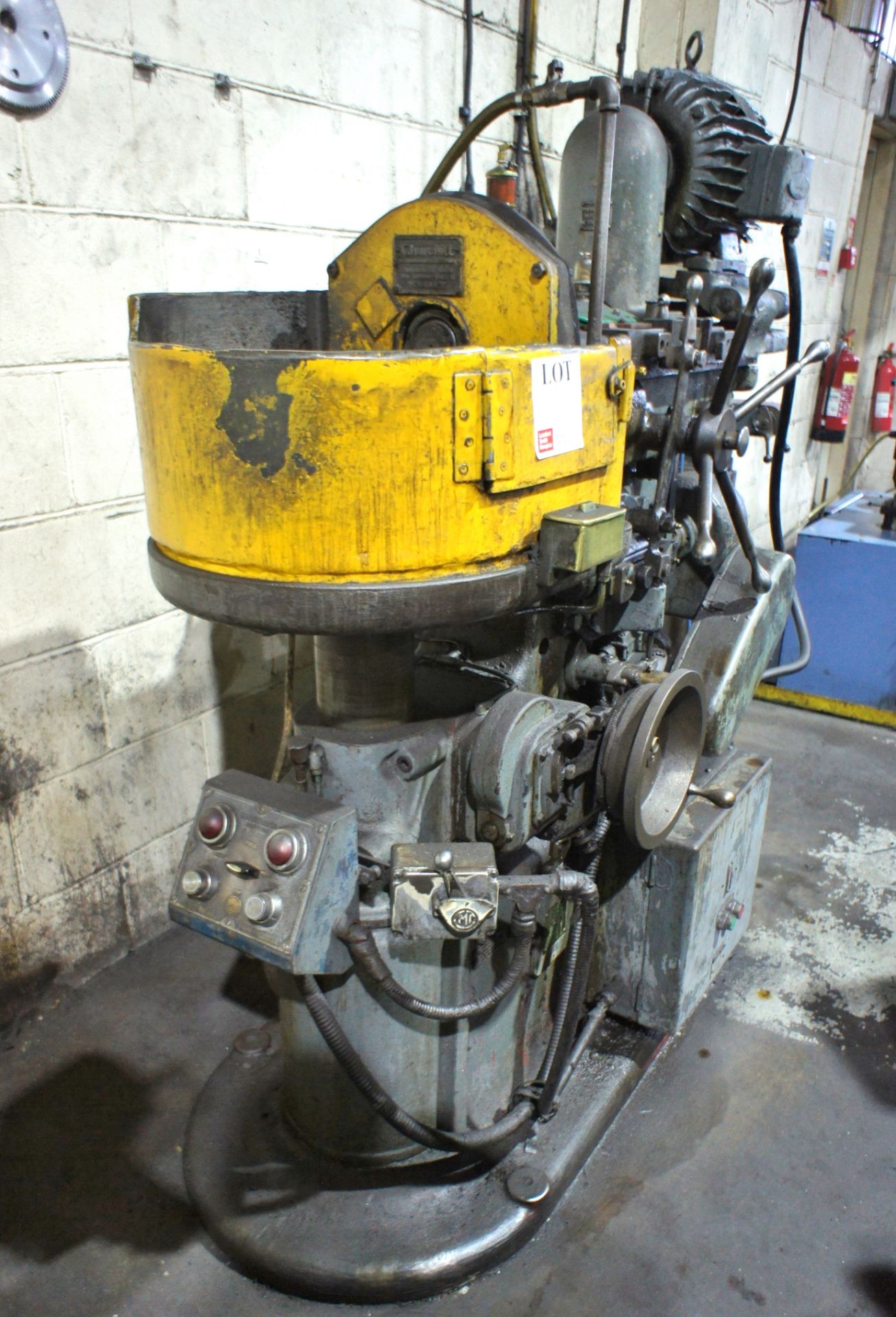 Churchill horizontal rotary surface grinder with 12" magnetic chuck - Bild 4 aus 5