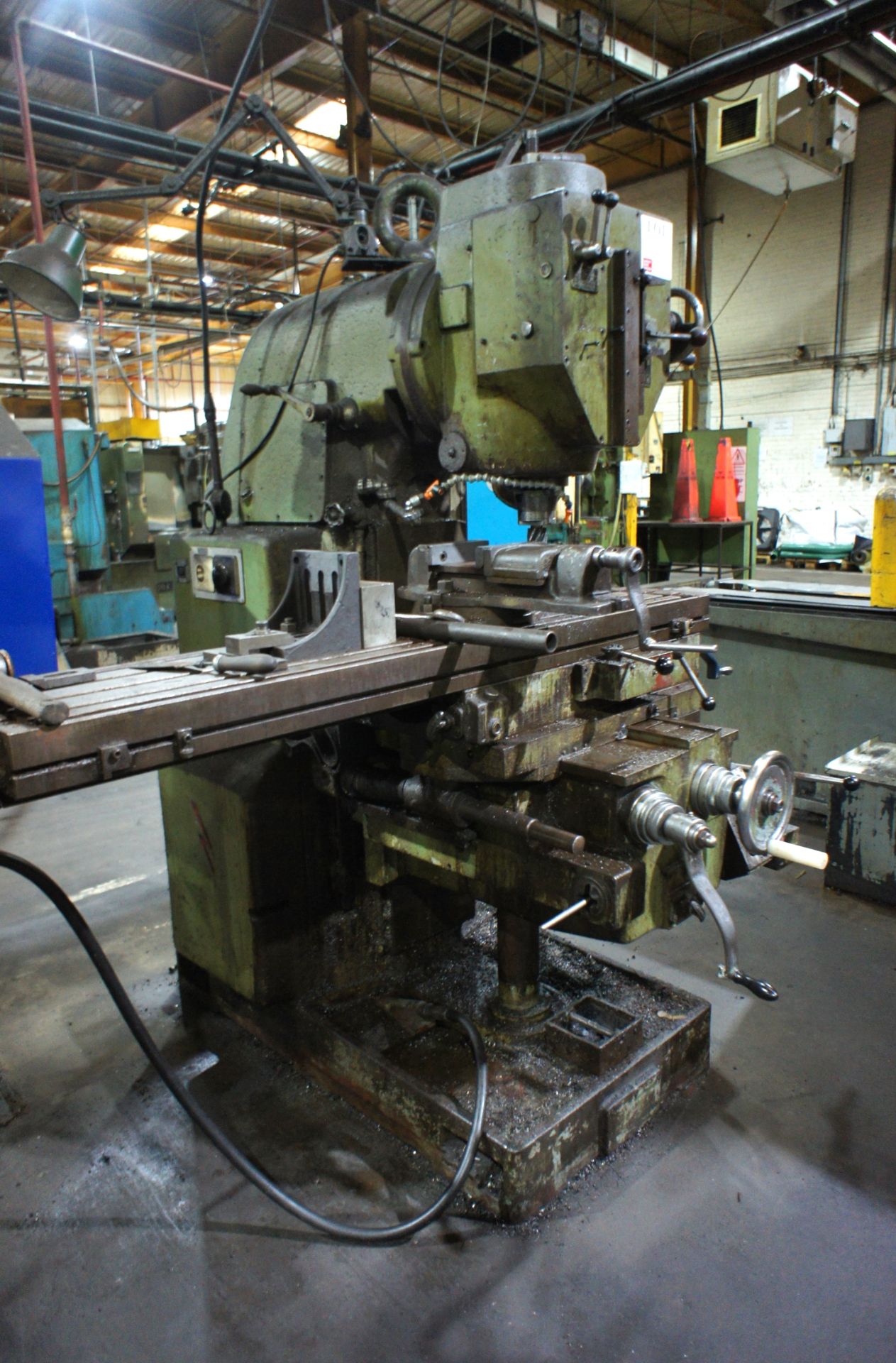 Norton FV 2 KM-608 milling machine