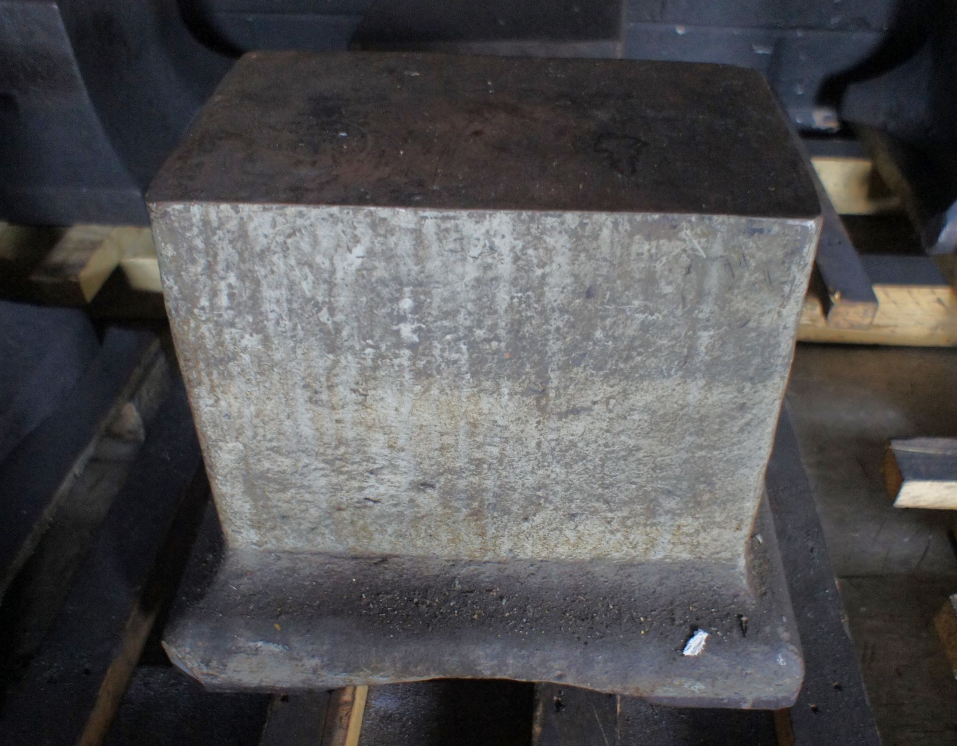 2 Various Smithing anvils - Image 2 of 4