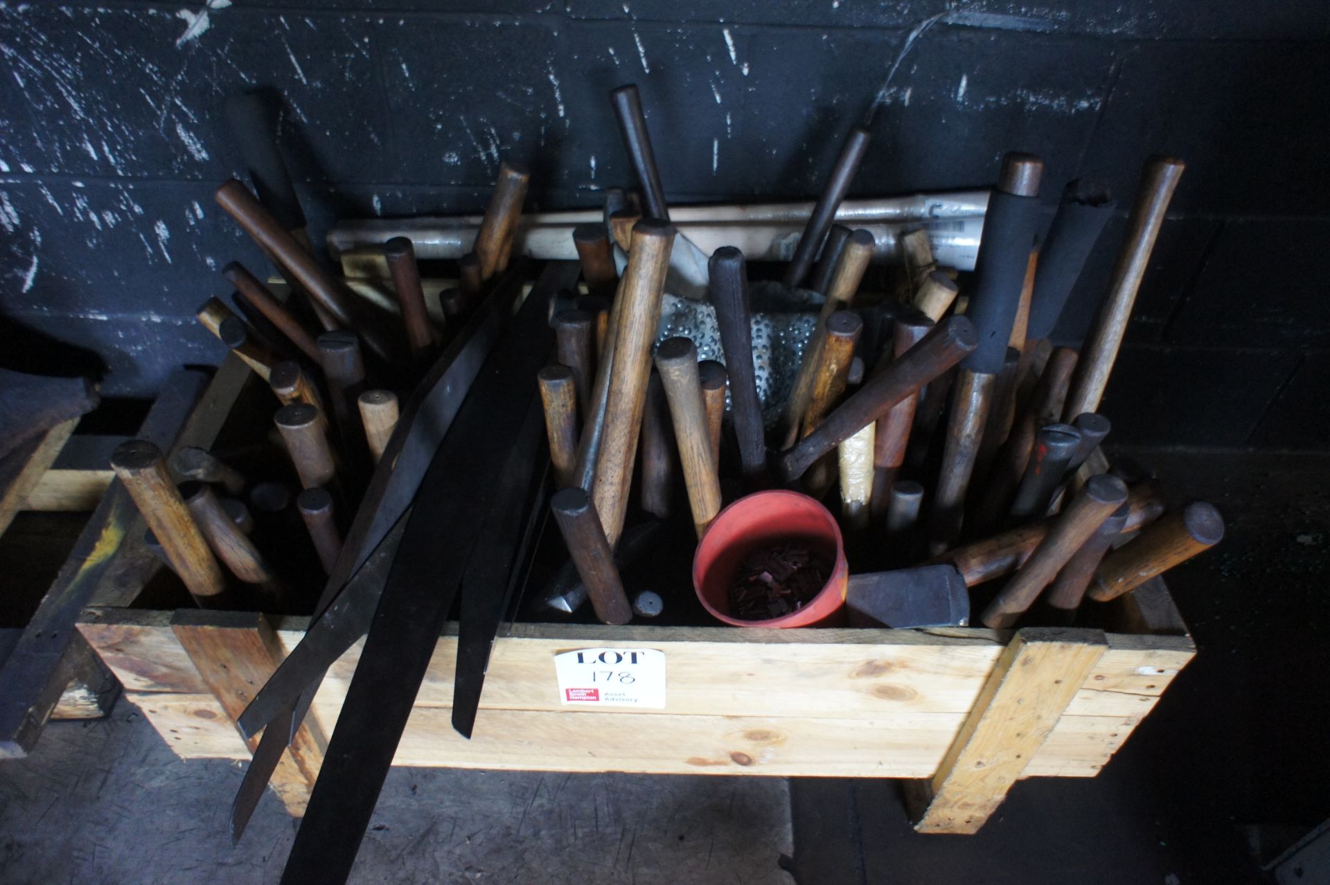 Quantity of various Smithing hand tools - Image 3 of 4