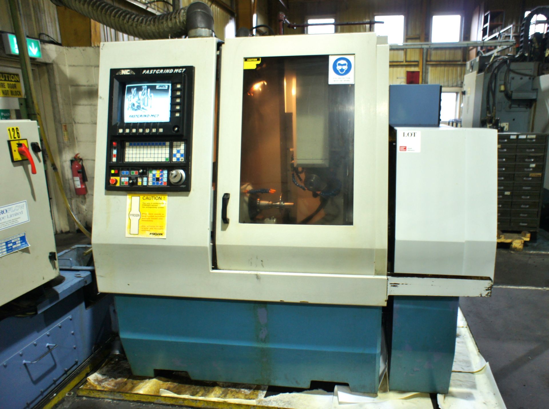 Anca Fast Grind SYS32 CNC M97 CNC tool grinder - Bild 2 aus 18