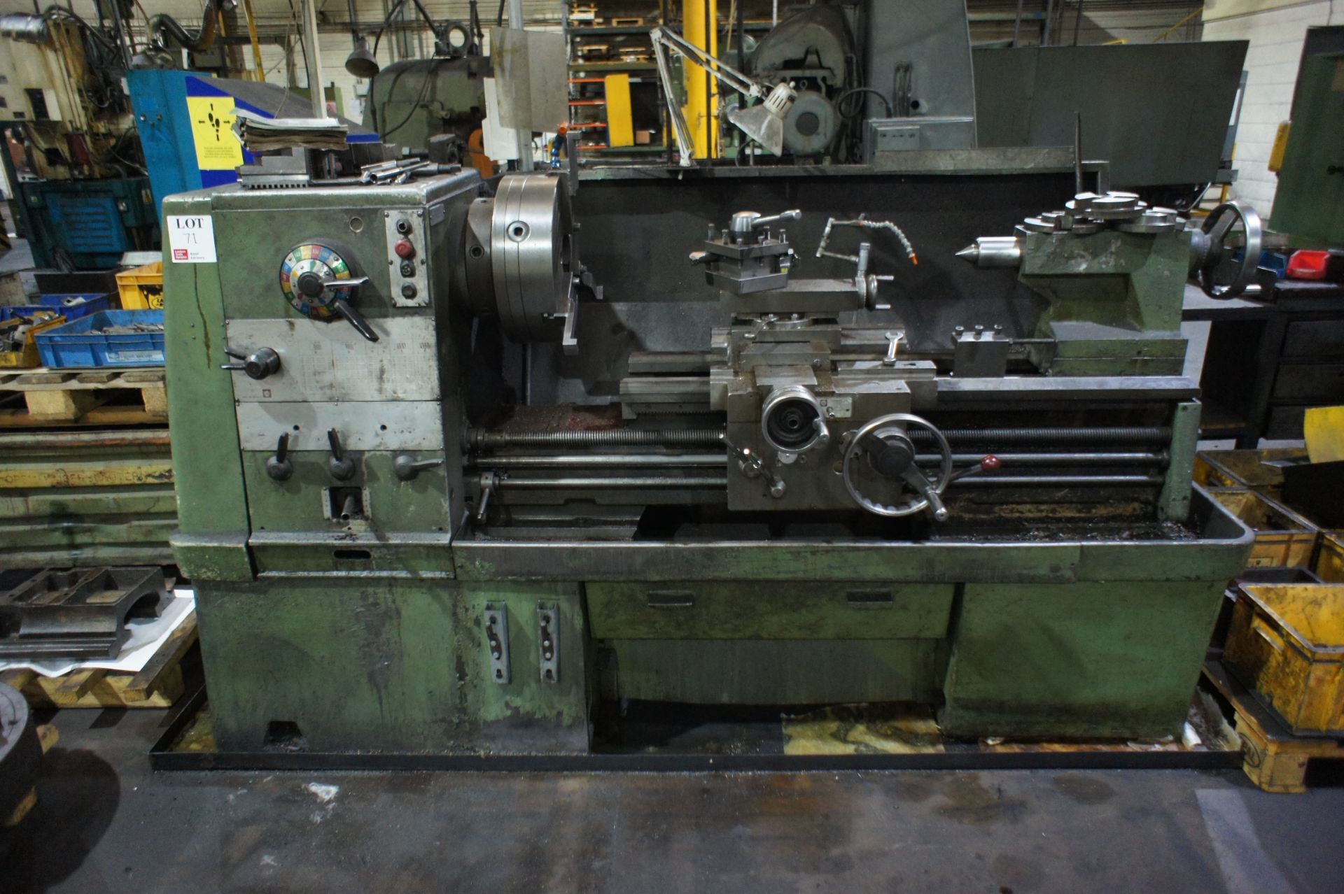 Colchester centre lathe with 3-jaw chuck - Image 3 of 8