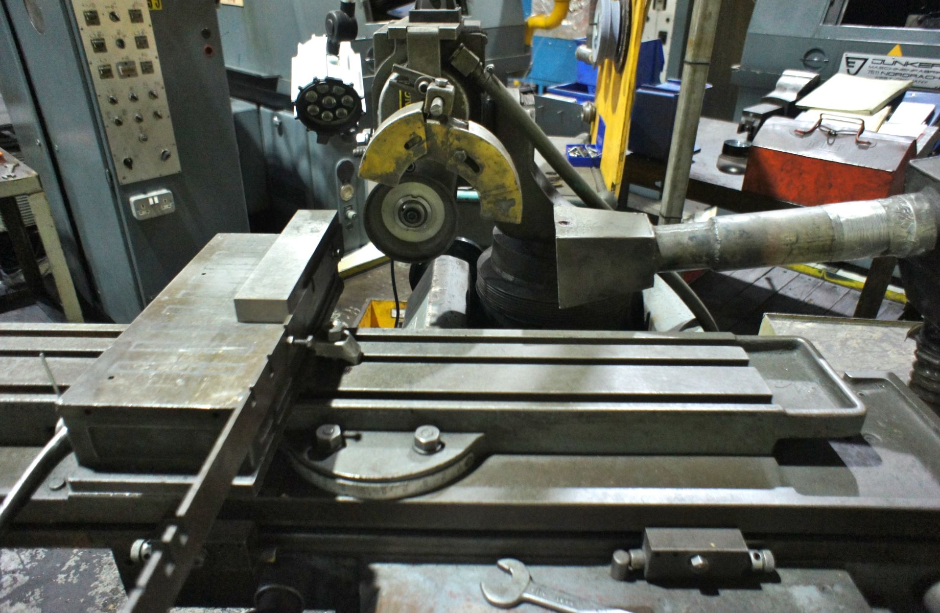 Cincinnati Milacron 2AB tool and cutter grinder - Image 2 of 13
