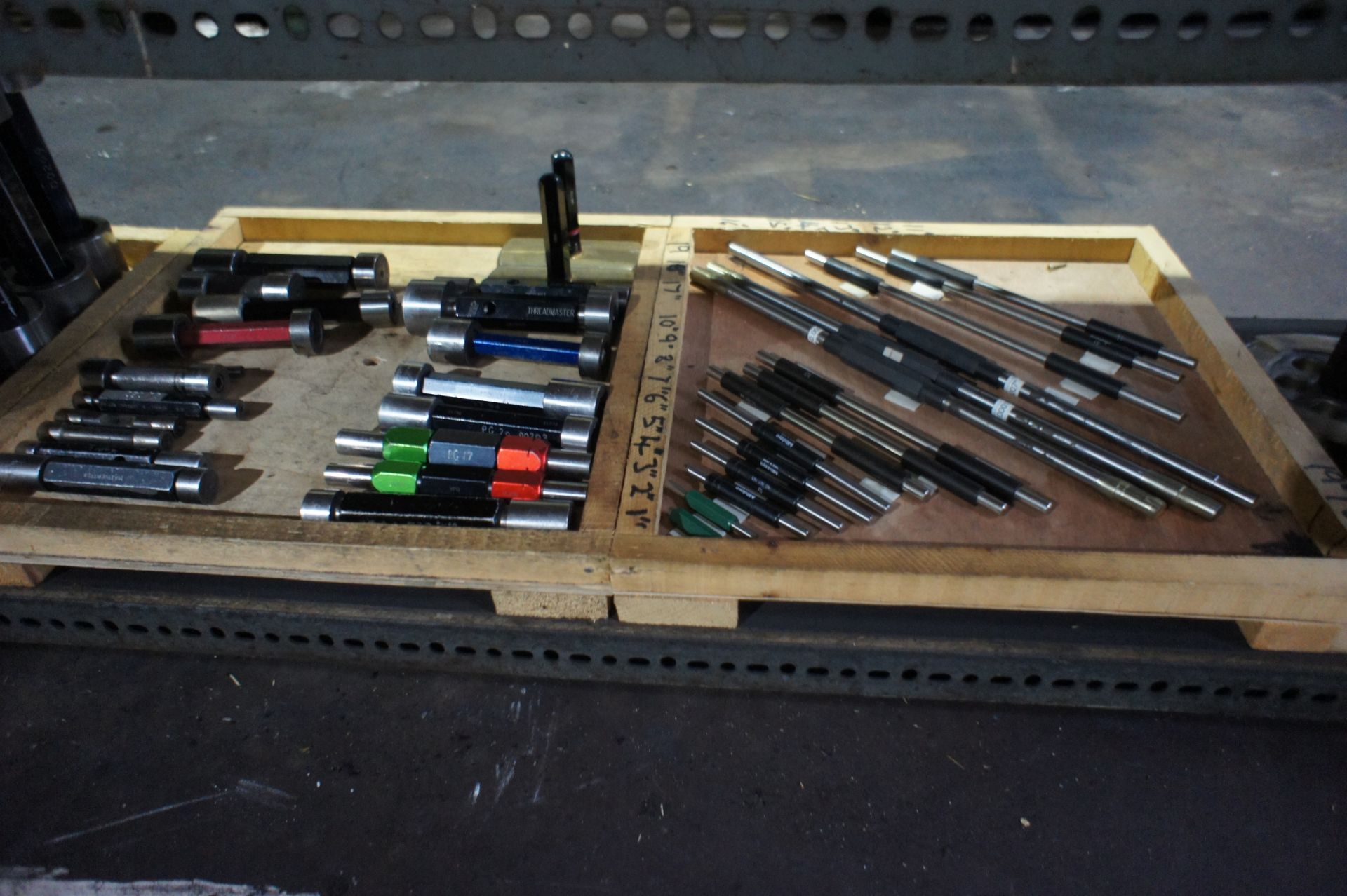 Quantity of various measuring equipment - Image 2 of 4