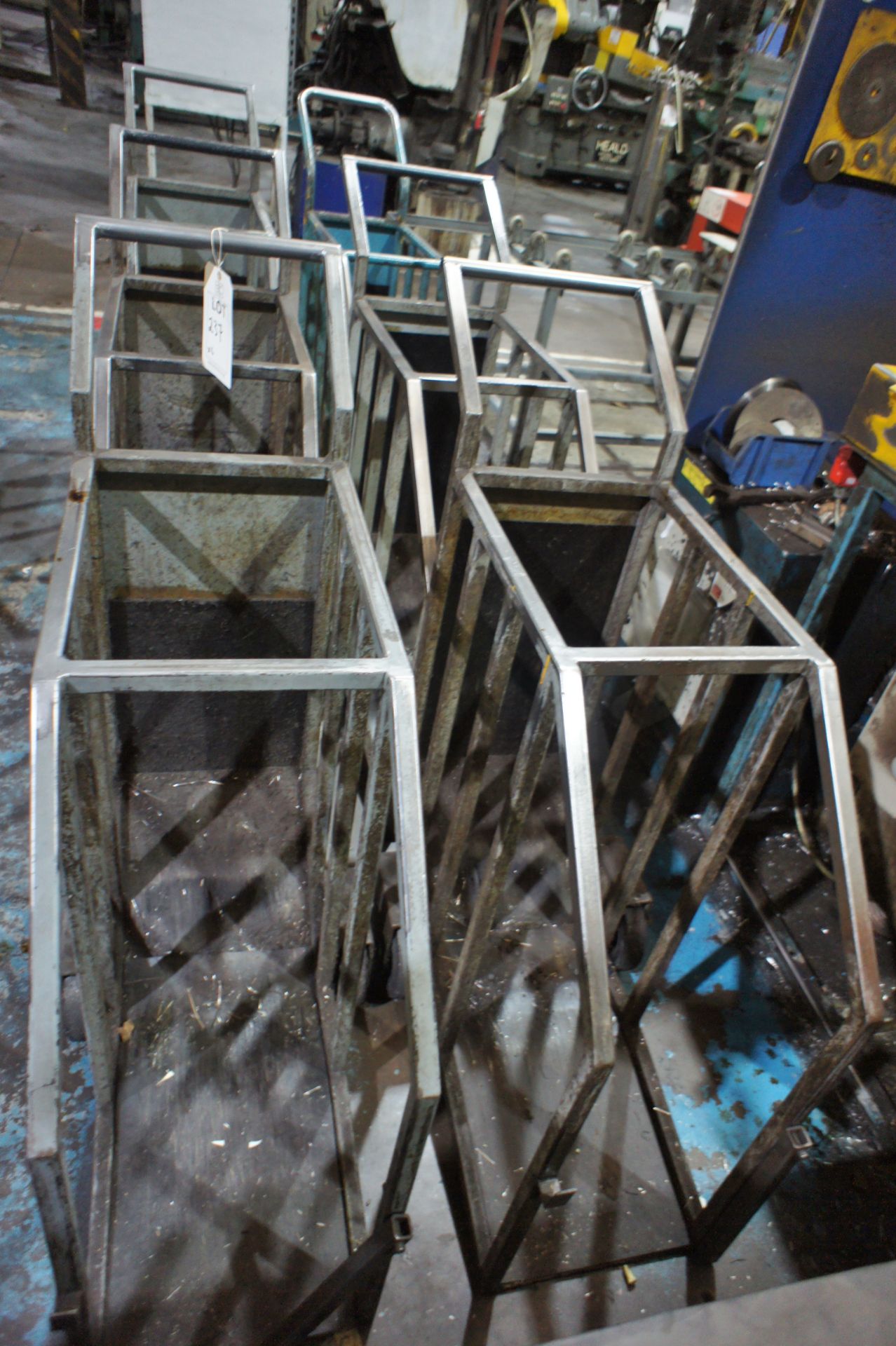 6 Various steel fabricated saw blade carts - Image 2 of 3