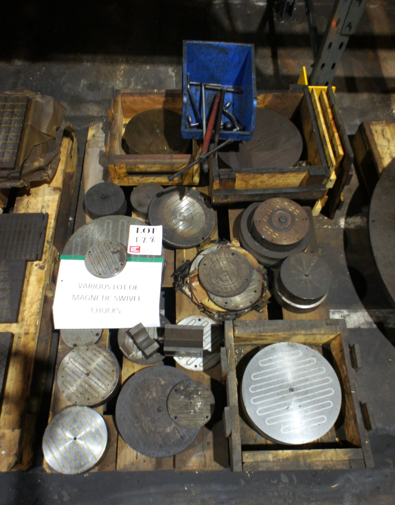 Quantity of various magnetic plates