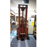 BTLSV1000 Pallet Stacker