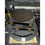 4 Various magnetic machining plates,