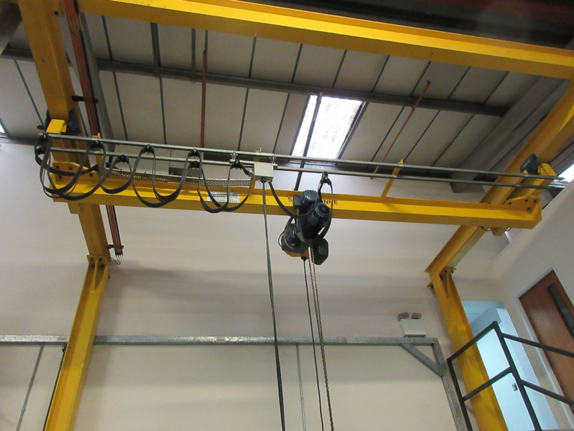 Freestanding gantry crane, approx.. Size: 5m width x 9m runway with Demag electric hoist, pendant - Image 8 of 9