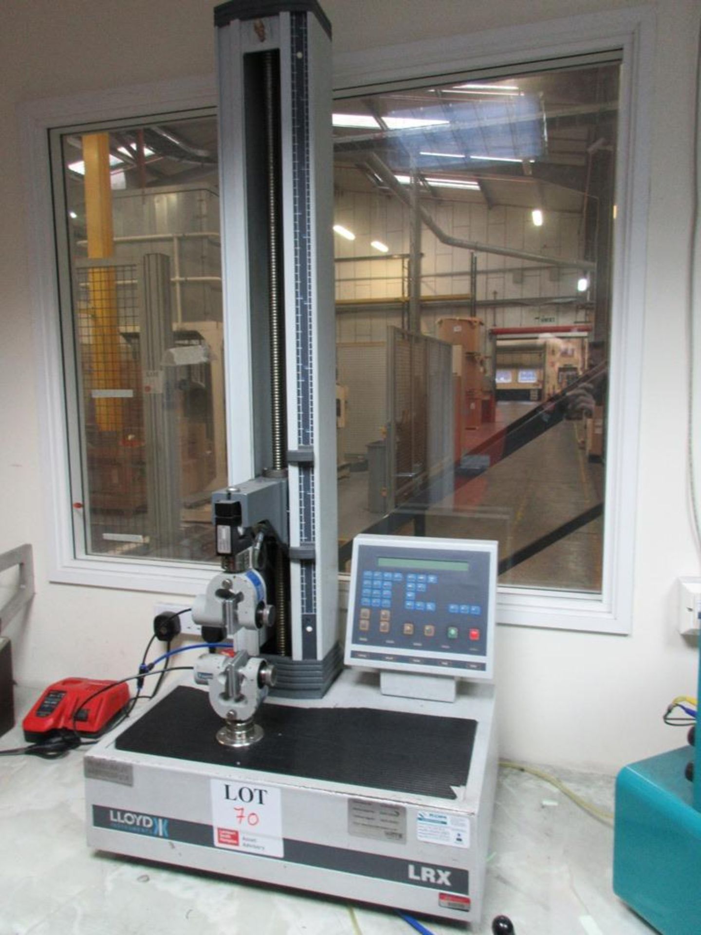 Lloyd Instrument LRX tensile tester, s/n: 103283 (2006)