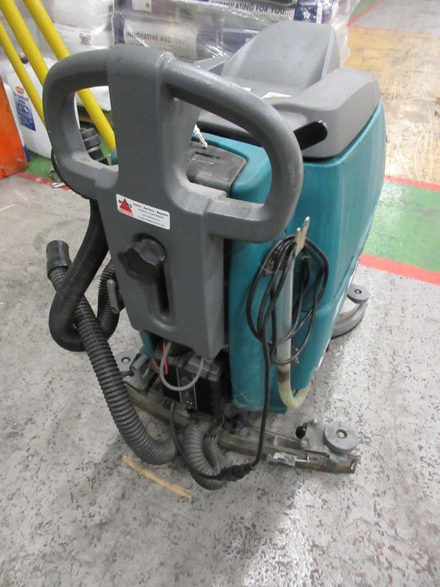 Tennant T2 pedestrian battery operated floor scrubber dryer, 240v - Image 2 of 3